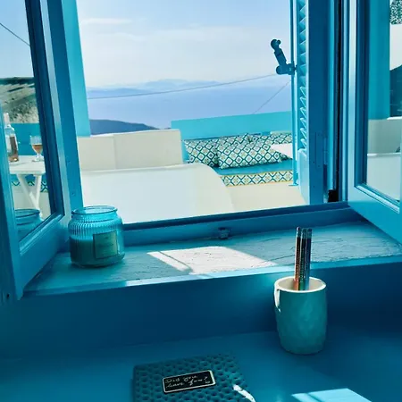 Summer Breeze With Sea Views In Loulis Kea! *