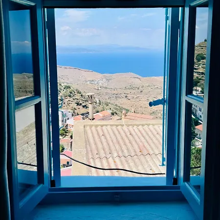 펜션 Summer Breeze With Sea Views In Loulis Kea!